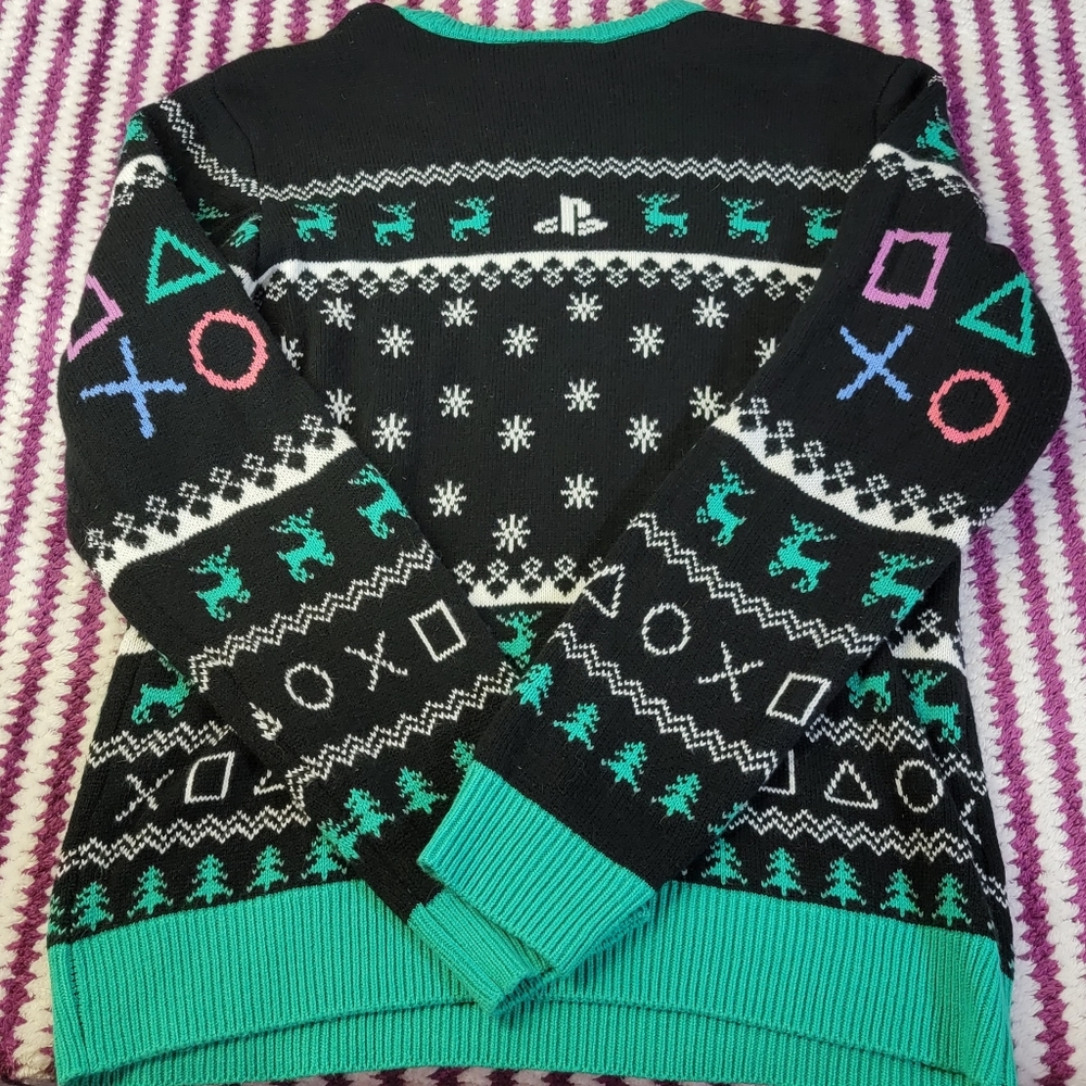 Sony Playstation men's pullover sweater - Picture 2 of 6